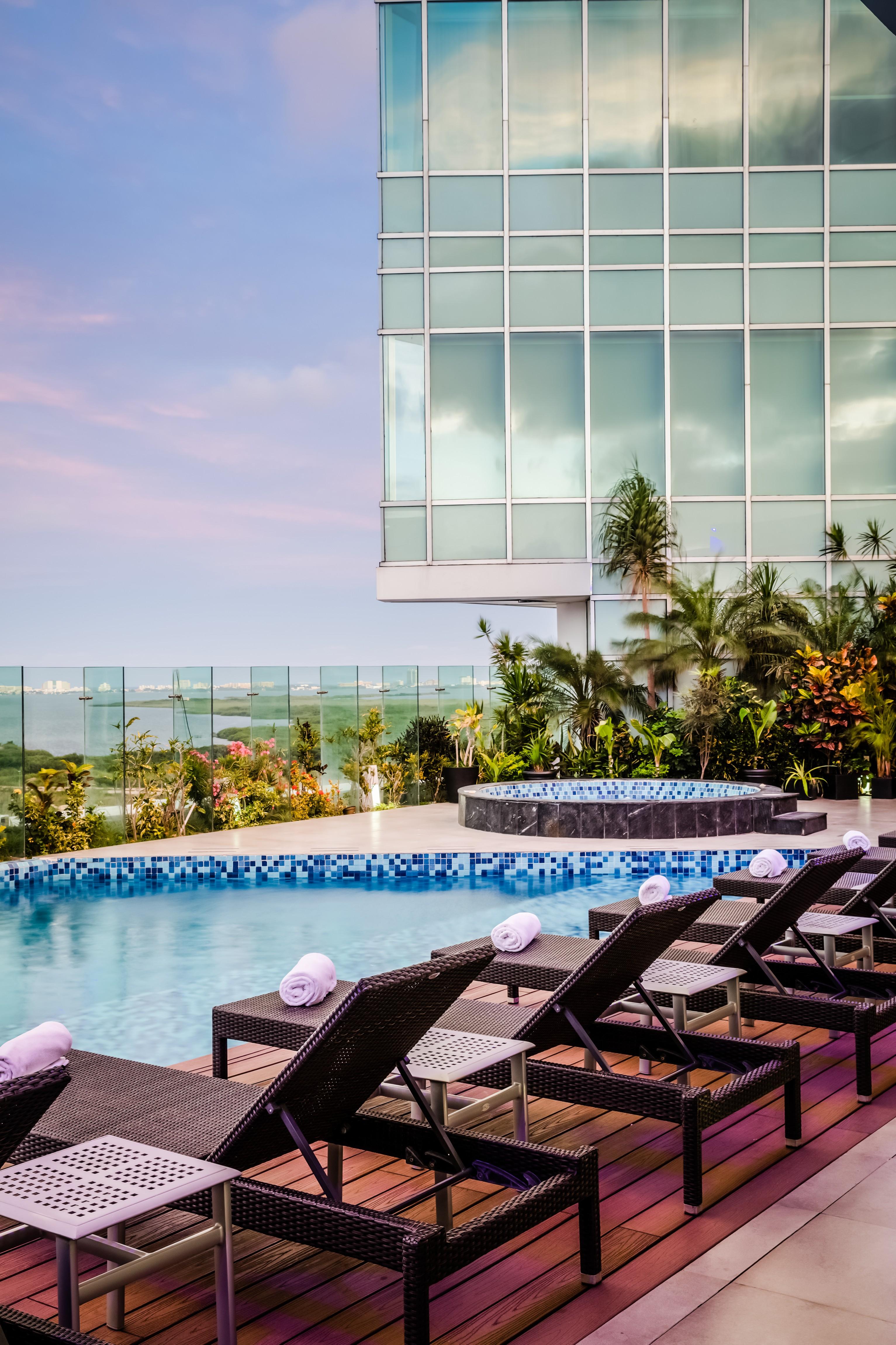 Fiesta Inn Cancun Las Americas Luaran gambar