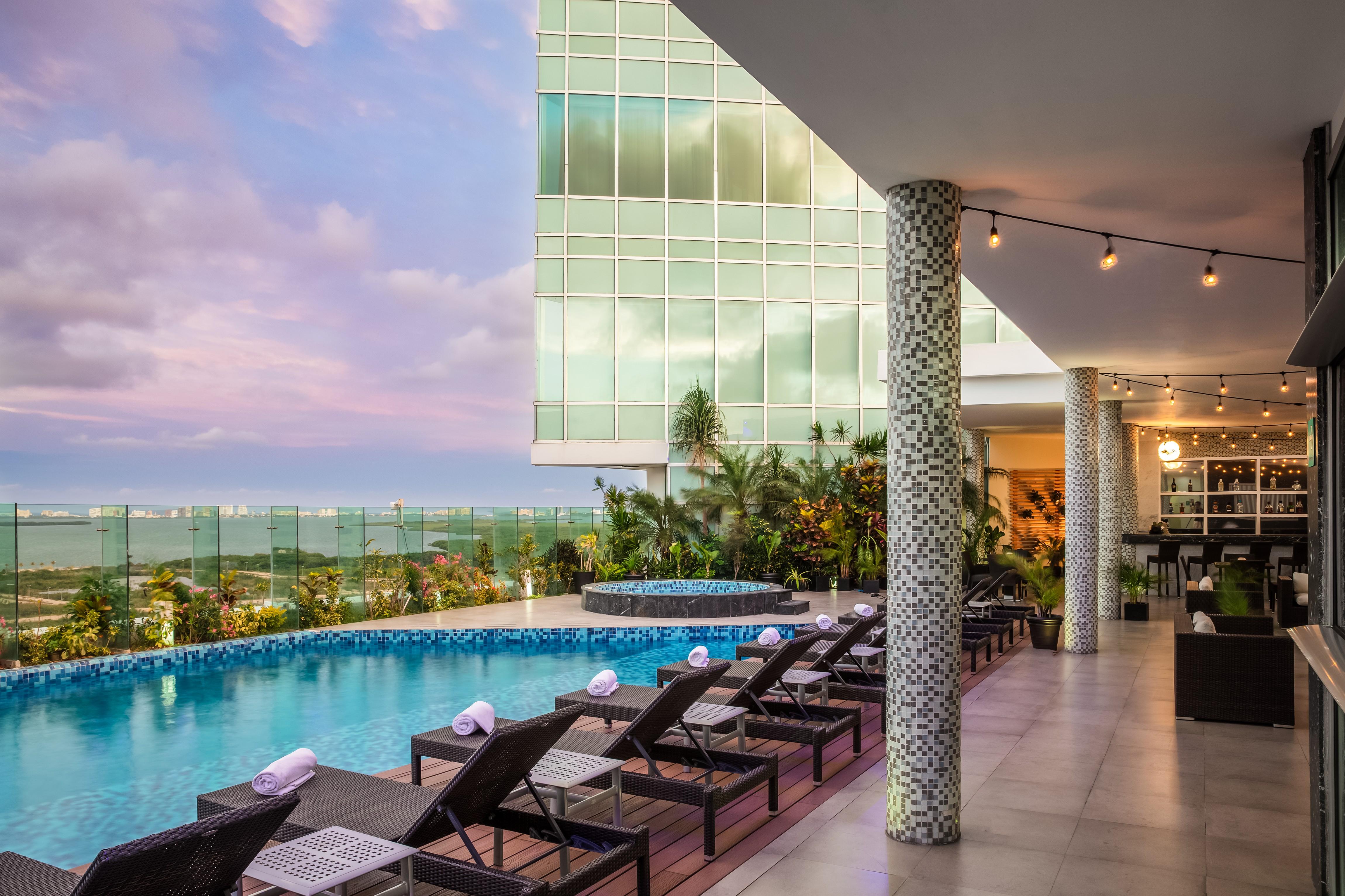 Fiesta Inn Cancun Las Americas Luaran gambar